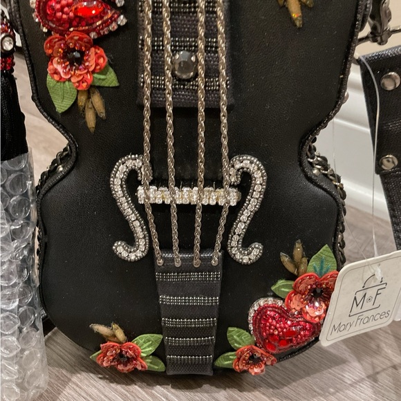 Mary Frances Heart Strings Floral Hand Beaded Handbag - Picture 5 of 12